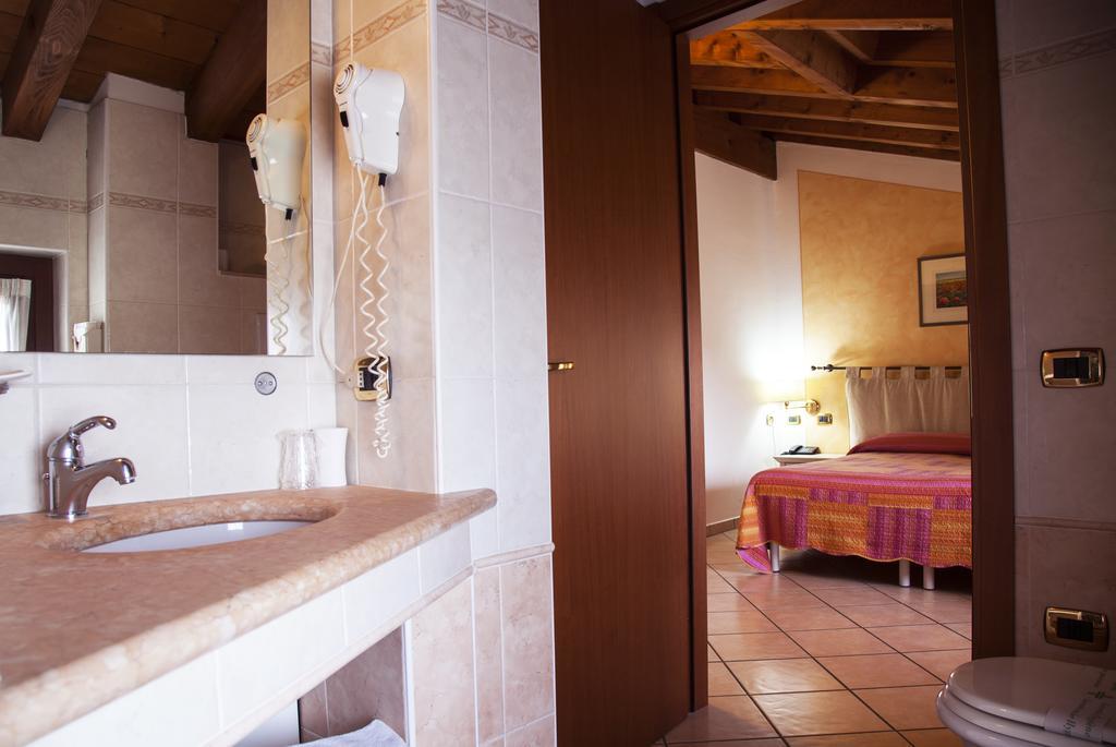 Residenza Il Giglio Bed and Breakfast Mozzecane Εξωτερικό φωτογραφία