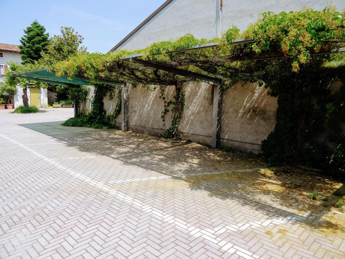 Residenza Il Giglio Bed and Breakfast Mozzecane Εξωτερικό φωτογραφία