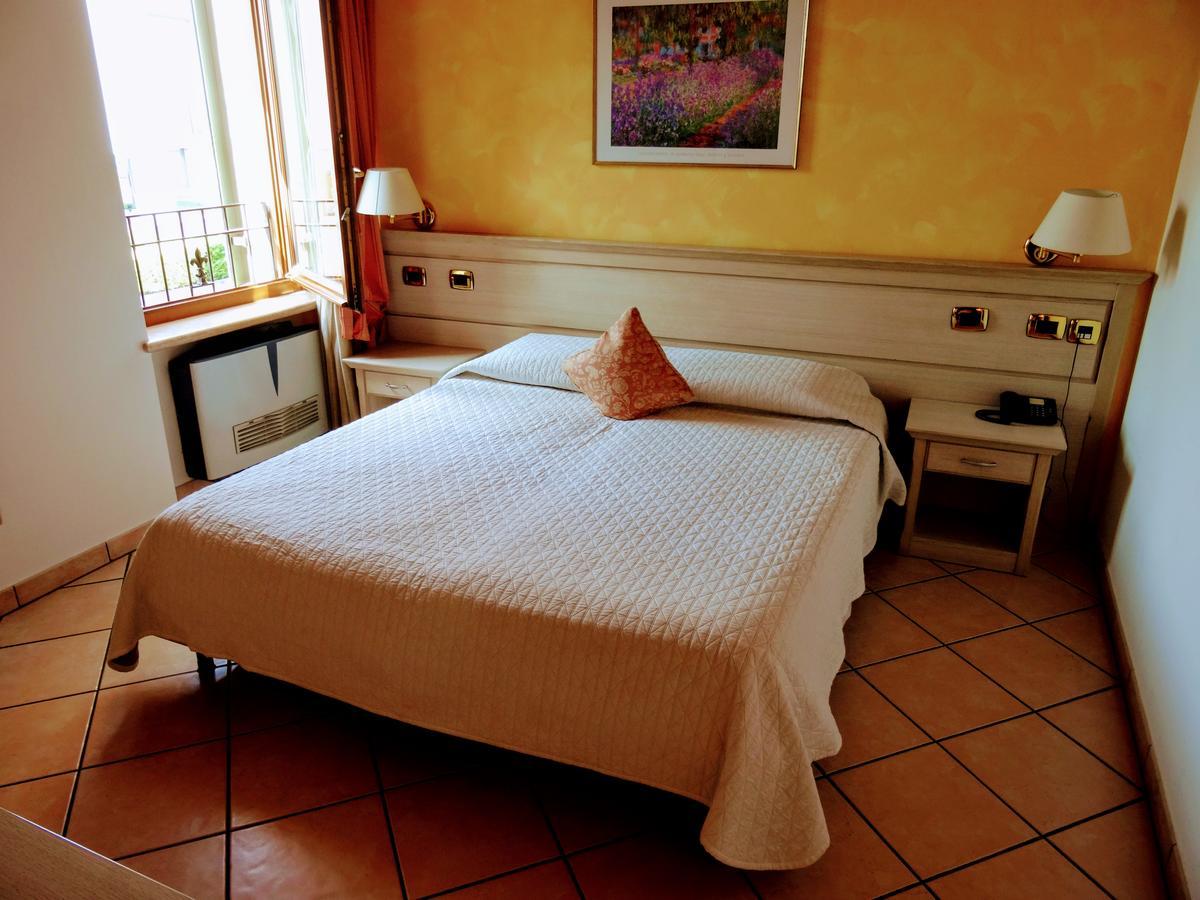 Residenza Il Giglio Bed and Breakfast Mozzecane Εξωτερικό φωτογραφία