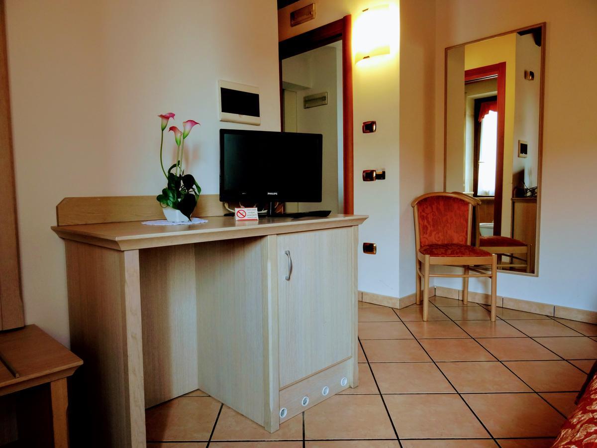 Residenza Il Giglio Bed and Breakfast Mozzecane Εξωτερικό φωτογραφία